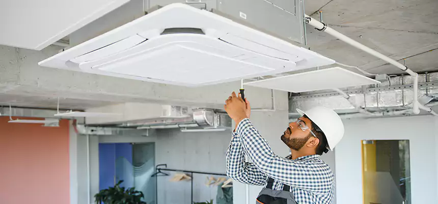 Moisture Control & Condensation Fixes in Duct Systems in Cloverleaf, TX